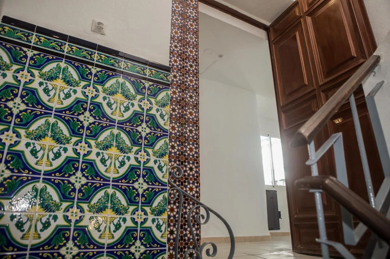 Vivian'S Guest House Jerez de la Frontera 0*,